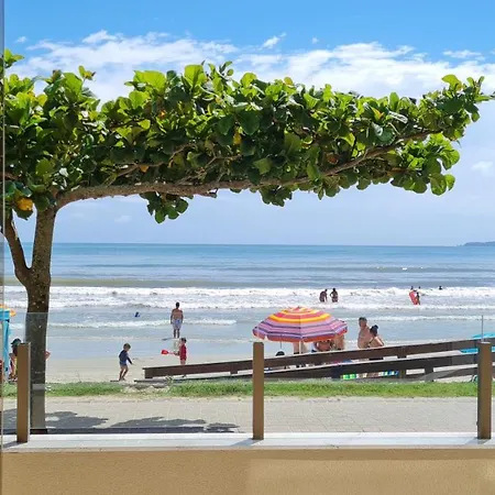 Apto Pe Na Areia Em Meia Praia Itapema, 3 Dormitorios Exterior photo