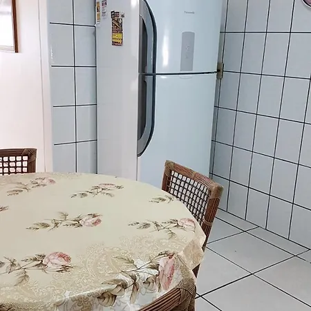 Apto Pe Na Areia Em Meia Praia Itapema, 3 Dormitorios Exterior photo
