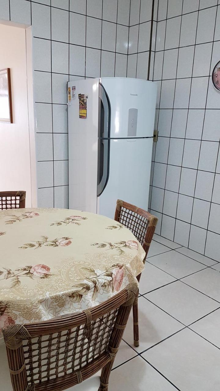 Apto Pe Na Areia Em Meia Itapema, 3 Apartment